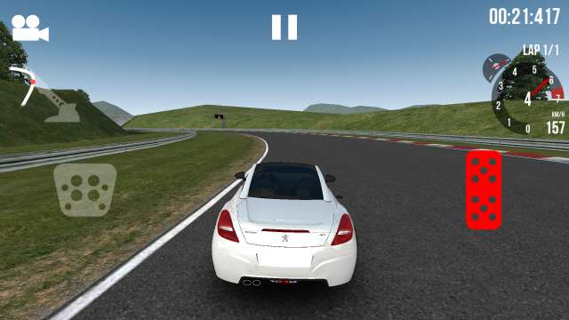 車のレース好き必見 Iphoneのゲームアプリで大興奮のレーシングゲーム