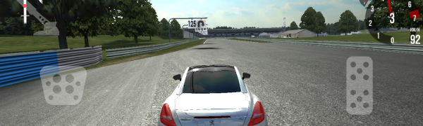 車を愛する全ての人へ。レーシングゲーム神アプリ『Assoluto Racing』のご紹介