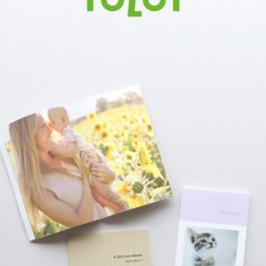 フォトブック＆フォトアルバムアプリ「TOLOT」のアイコン