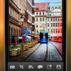 世界中で愛用されるカメラアプリ「PicsPlay Pro」を使っていますか？のアイコン