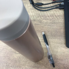 「Easy Eraser: Remove unwanted objects, items or pimples from an image or photo by retouching.」で写真加工のアイコン