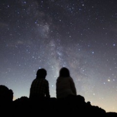 美しい星空写真が保存できるアプリ「星空のある風景写真集－眠りたくない夜がある－」の魅力のアイコン